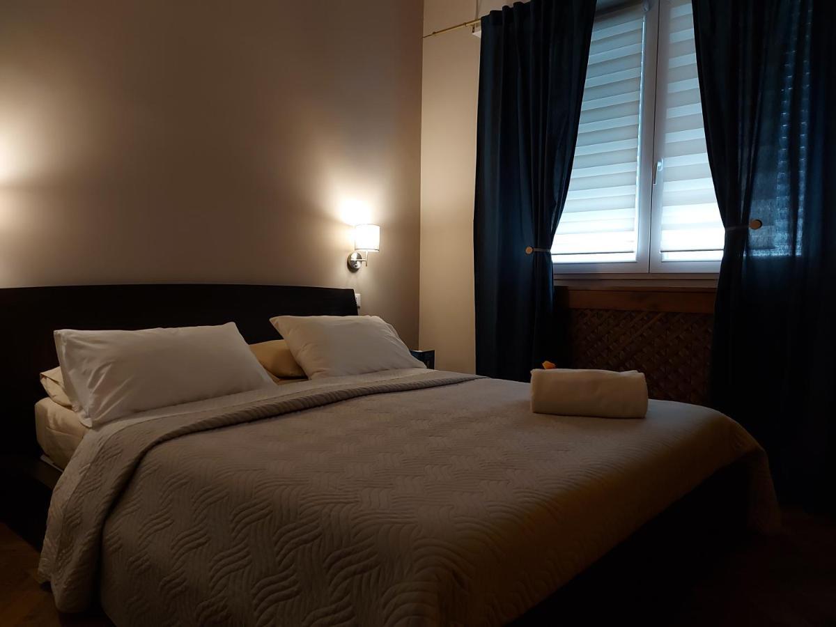 I Tre Marchi Rooms / Camera Mare 泰尔莫利 外观 照片